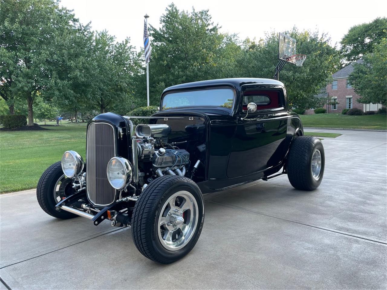 1932-ford-highboy-ra6nk386