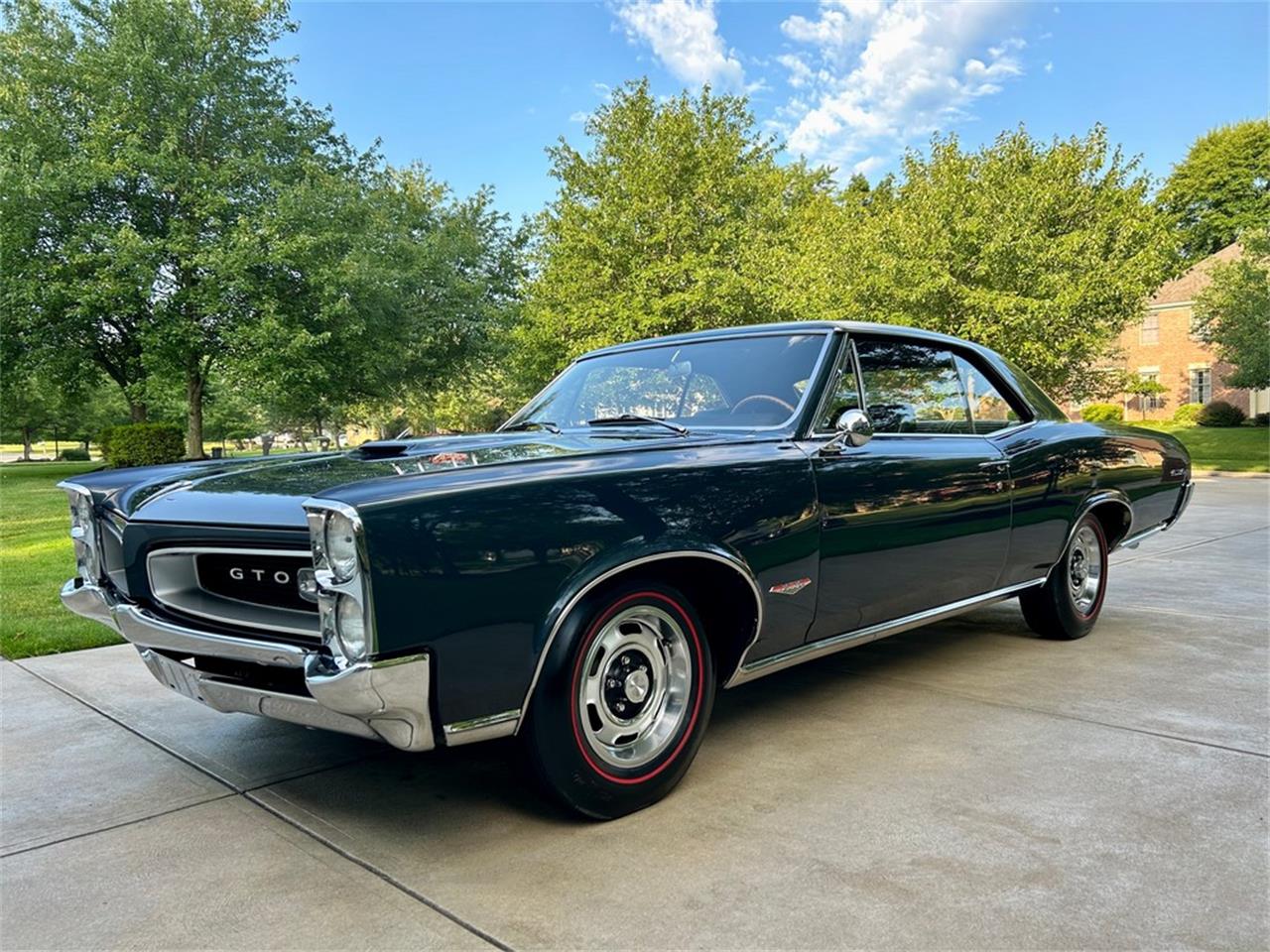 1966-pontiac-gto-ekjfsiwj